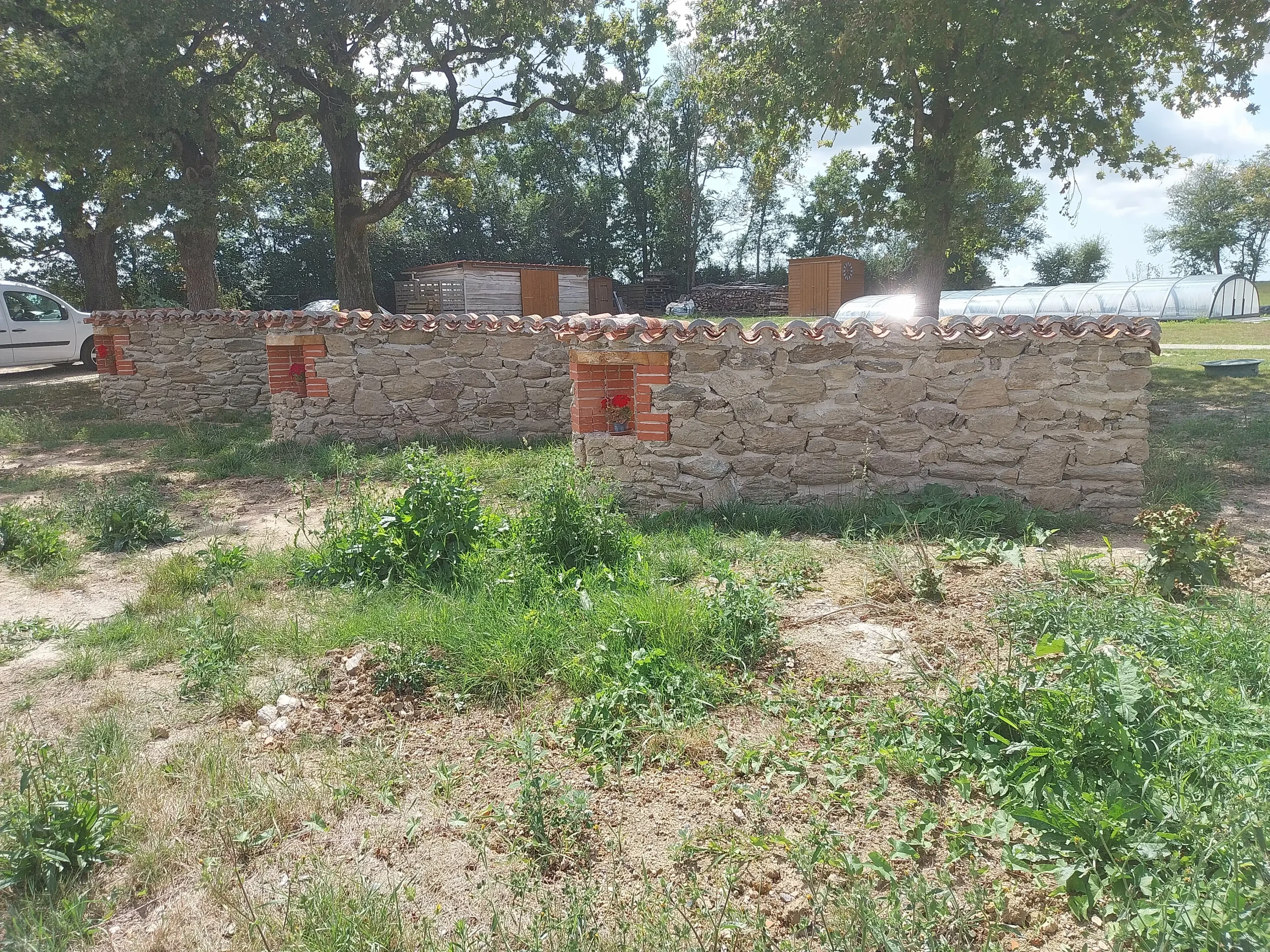 Réalisation mur de pierres, Brochard Renov, maçon à Aizenay